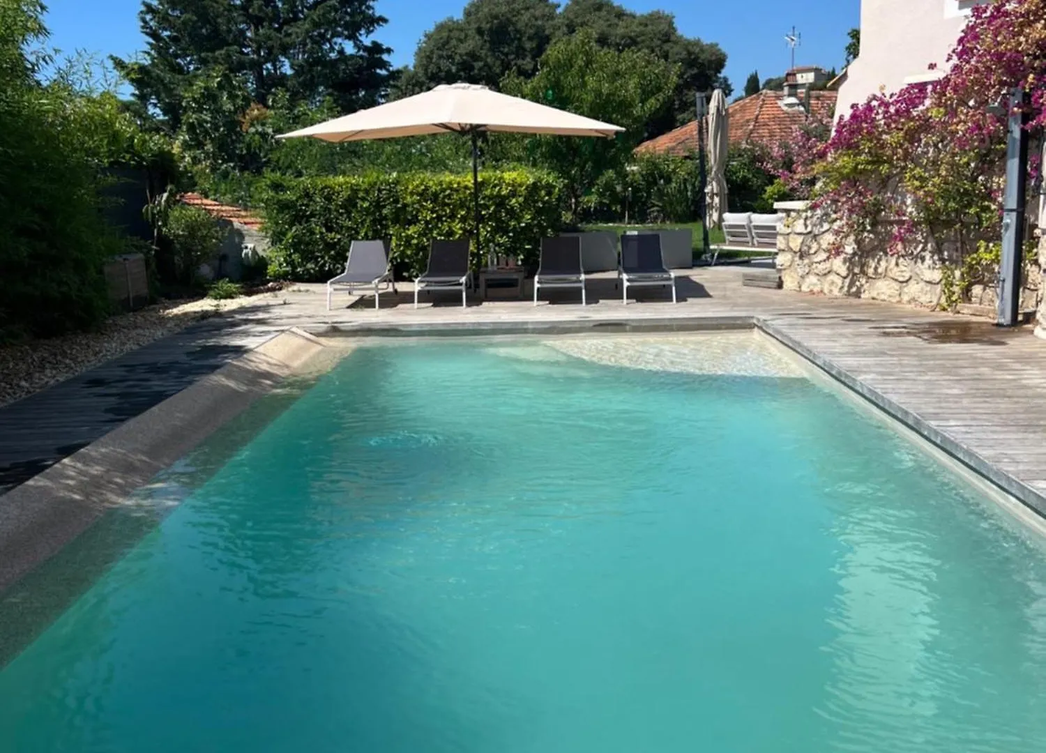 Superbe Villa Piscine Proche Ville Et Mer Au Calme Nice